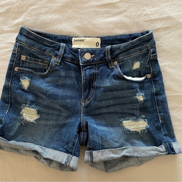 Garage shorts - Picture 3 of 6